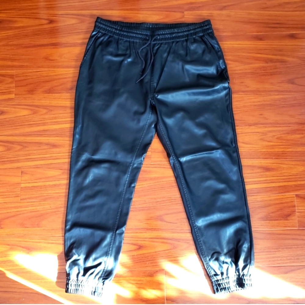 KENNETH COLE REACTION PU LEATHER JOGGER SIZE XL GREAT CONDITION